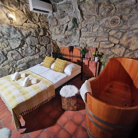 Hotel U Cisare Iii. Melnik Exterior photo