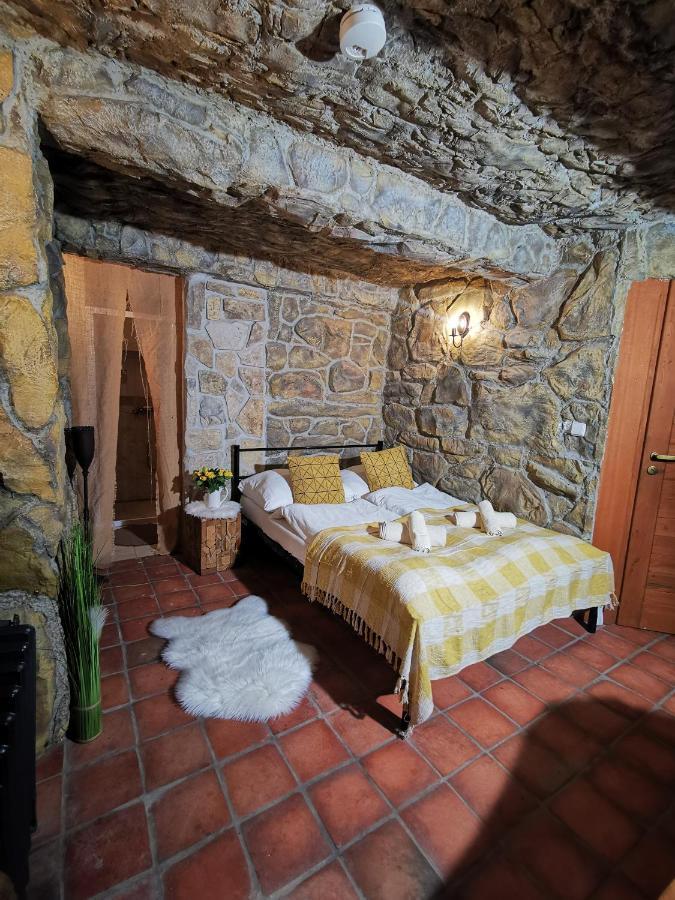 Hotel U Cisare Iii. Melnik Exterior photo