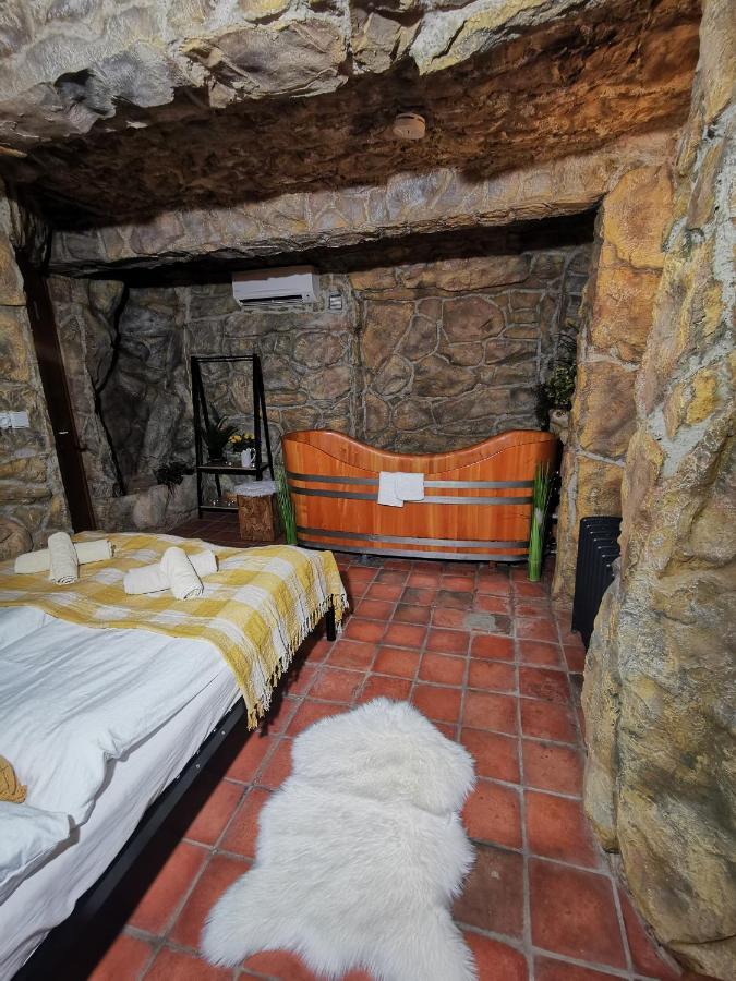 Hotel U Cisare Iii. Melnik Exterior photo